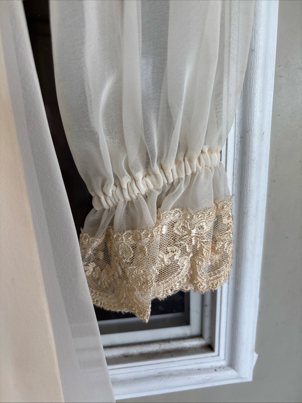 Sheer Lace-Trim Maxi Dress in Cream with Tie Waist Vintage 1970s - Picture 7 of 12